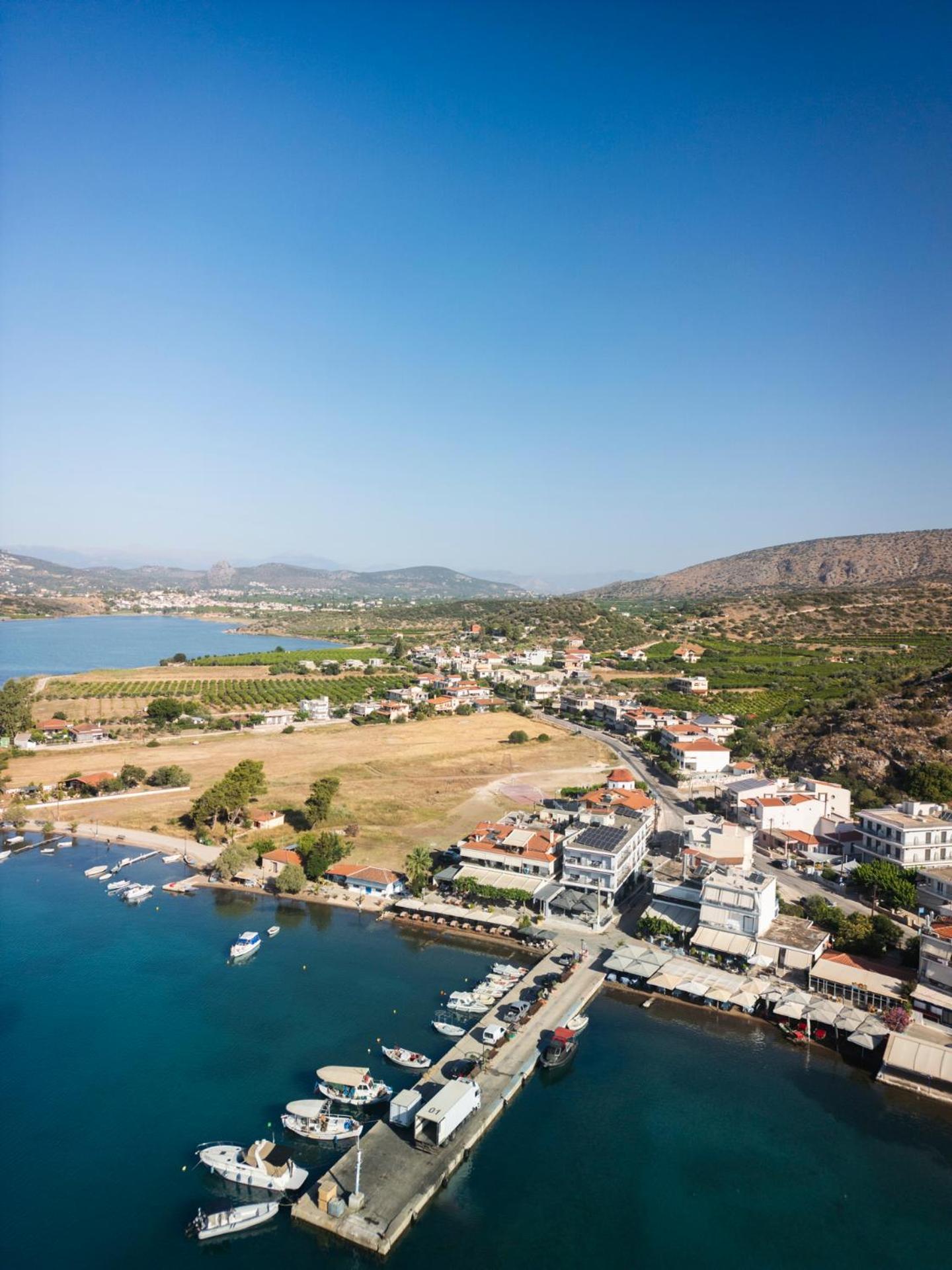 Villa Vivari Suites Нафпліон Екстер'єр фото